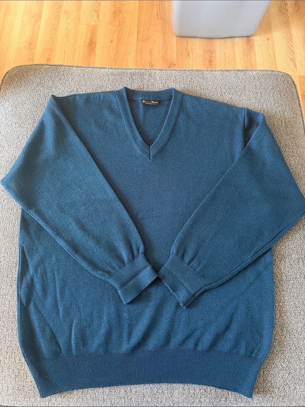 Men's Italian Wool Blend V-Neck Sweater Deep Teal - Classic Knit